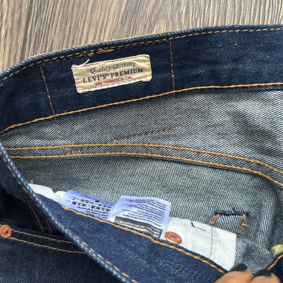 Levi’s 501 93  Men's Blue Jeans premium denim straight leg - Picture 4 of 15